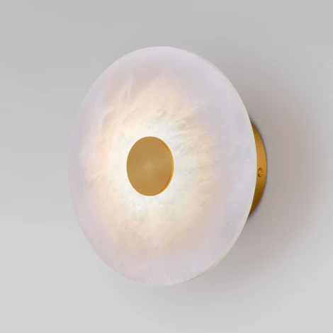 Светодиодный настенный светильник Eurosvet Thasos 40340 LED латунь с мраморным рассеивателем (220V, круглые)