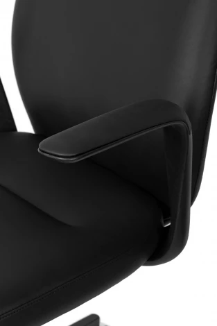 Кресло руководителя бизнес-класса College CLG-629 LTU-A Black