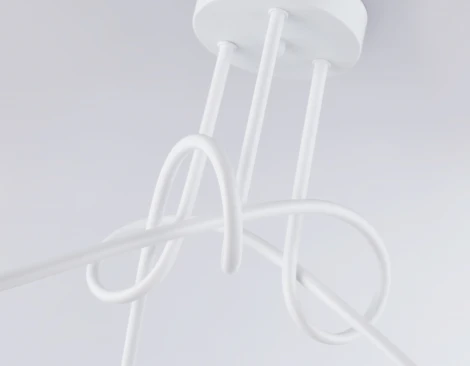 Потолочная люстра на штанге Ambrella Traditional TR80414 (220V)