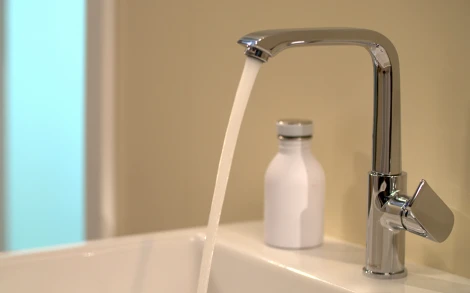 Смеситель Hansgrohe Metris 31087000 для раковины