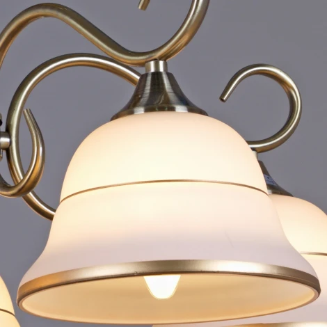 Потолочная люстра на штанге Reluce 02263-0.3-05 AB (220V)