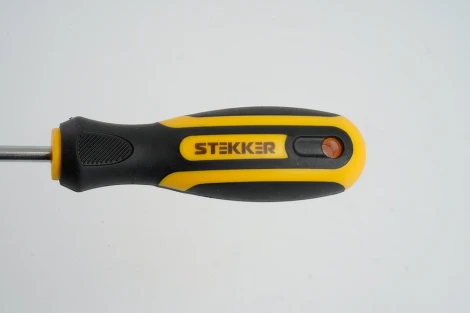 Отвертка крестовая Stekker 39769
