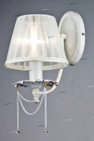 Бра Maytoni Lolita ARM305-01-W