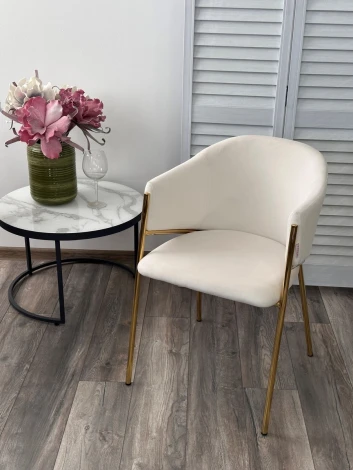 Стул DILL MOMO-01 молочный, велюр беспальчиковый"/ золотой каркас М-City 629M05375"