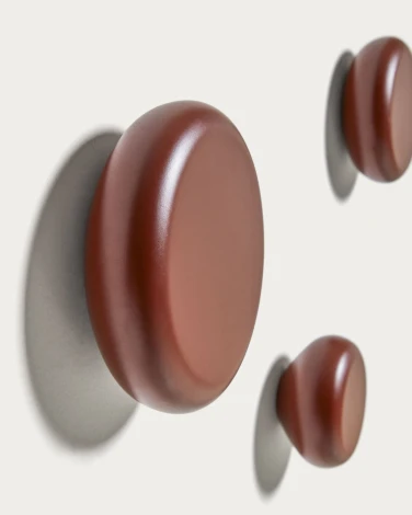 Nadue Набор из 3 настенных крючков из массива бука с темно-бордовой отделкой La Forma (ex Julia Grup) арт.148226