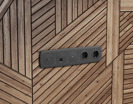 Комплект механизма Ethernet RJ-45 розетки экранированной с автоматической защитной шторкой встраиваемый (графит мягкое касание) Ambrella Volt QUANT MO912005