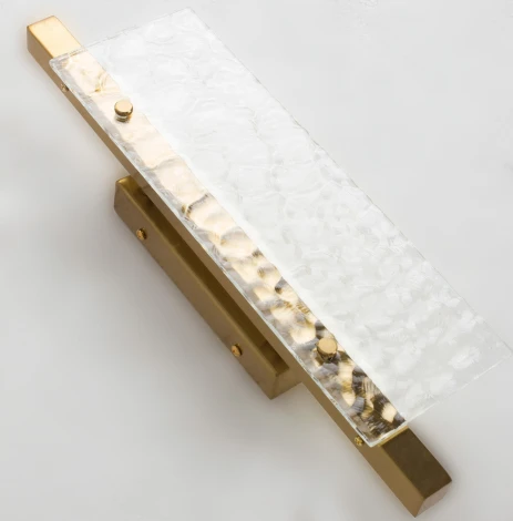 Настенный светильник Favourite Gelido 4518-1W (LED, 220V)