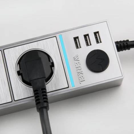 Розеточный блок 4-х местный + 3 USB серебряный/серебряный рифленый W6514945 (a051458)
