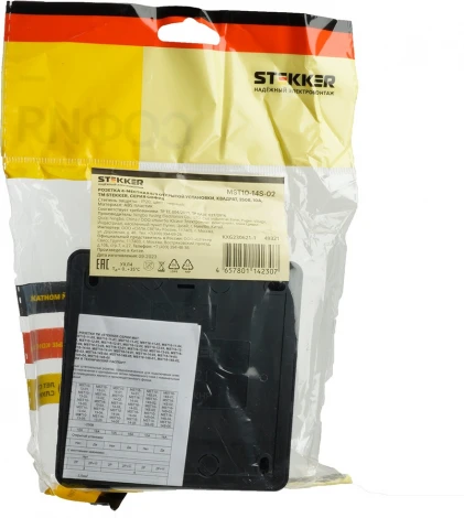 Розетка 4-х местная без заземления (черный) Stekker София 49321