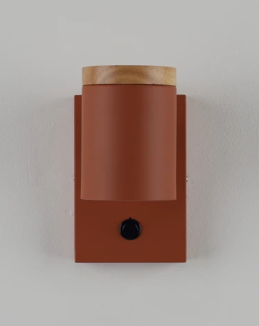 Спот с выключателем Moderli Asheswood V11293-1W (220V)