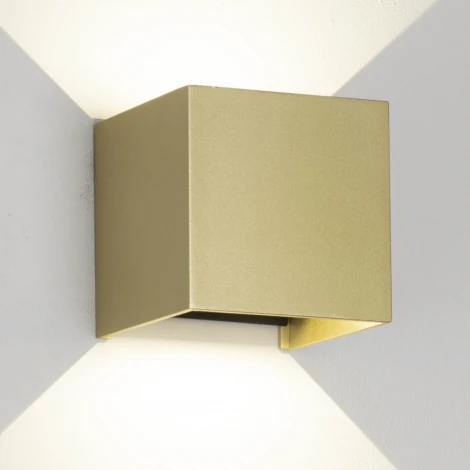 Архитектурная подсветка светодиодная IP54 Mantra Davos 9226