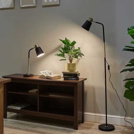 Торшер под лампу Е27, 40W, с регулировкой наклона, черный Uniel UML-T700 E27 BLACK