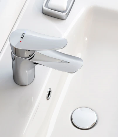 Смеситель Dorff Ultra D5002100 для раковины