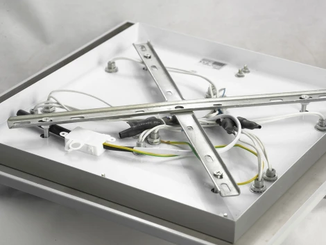 Потолочная люстра Lussole Loft Lariano GRLSA-5407-09 (220V, IP21)