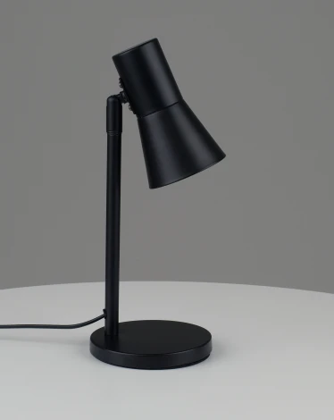 Настольная лампа Moderli Melro V11323-1T (220V)