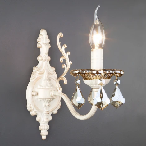 Бра Eurosvet 3281 3281/1 белый с золотом / тонированный хрусталь (220V, хрусталь Strotskis, подвески, подсвечник, свеча)