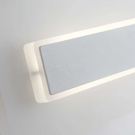 Настенный светильник Eurosvet Square 40132/1 LED белый 12W