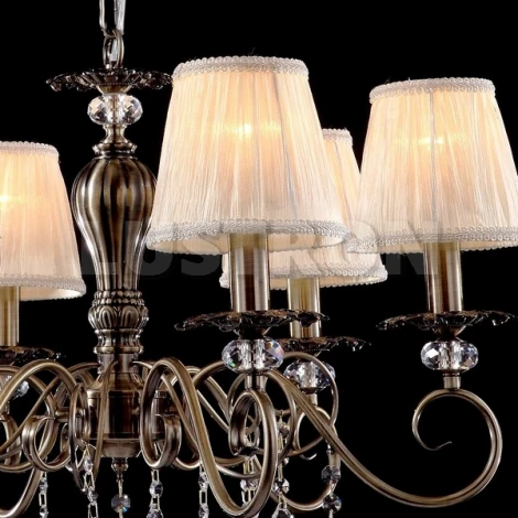 Подвесная люстра Maytoni Classic 5 ARM303-06-R