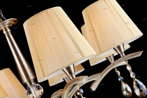 Подвесная люстра Maytoni Arte RC901-PL-08-R