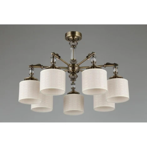 Потолочная люстра на штанге Omnilux 643 OML-64307-07 (220V)