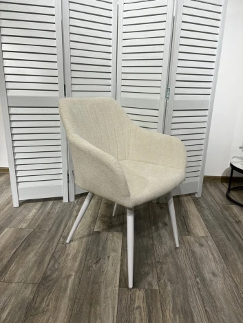 Стул M-City BRANDY WZ2042-01 молочный/ белый каркас