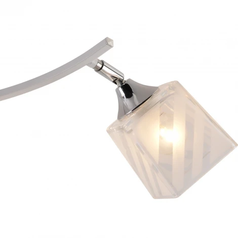 Потолочная люстра на штанге Reluce 01593-0.3-03 WH+CR