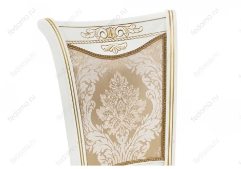 Стул Woodville Mariano молочный с патиной 438326