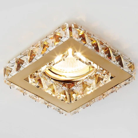 Встраиваемый точечный светильник Ambrella K110 CL/G