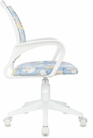 Кресло детское Бюрократ Burokids 1 W голубой овечки крестов. пластик пластик белый