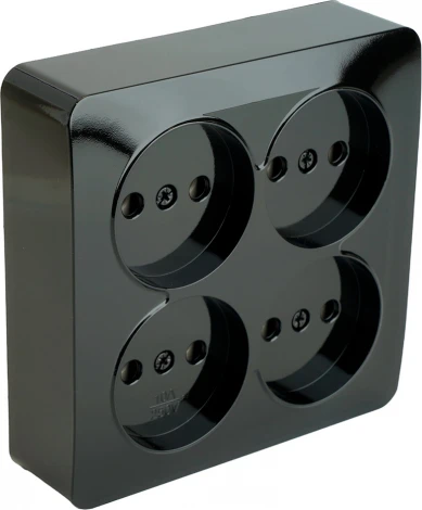 Розетка 4-х местная без заземления (черный) Stekker София 49321
