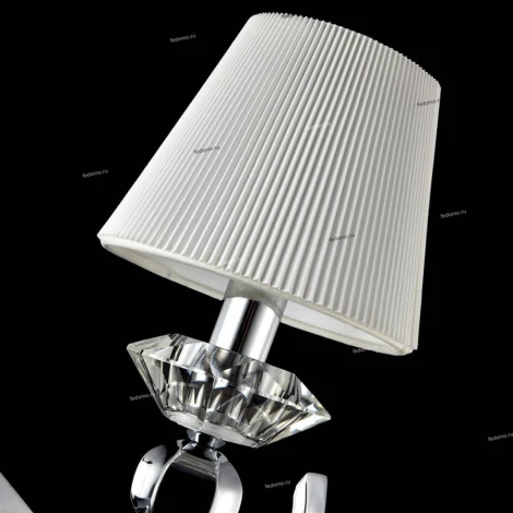 Бра Maytoni Smusso MOD560-01-N