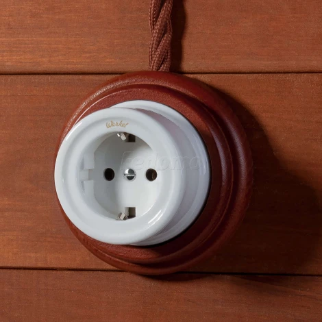 Розетка с заземлением (белый) Ретро Werkel W5671001 (a051312)