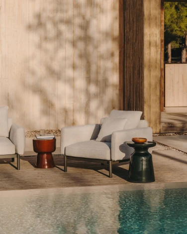 Приставной столик Mesquida из керамики коричневый La Forma (ex Julia Grup) 192686