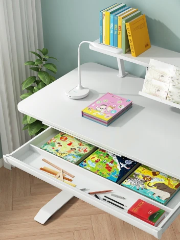 Стол детский регулируемый Everprof Kids Table (Кидс Тейбл) 2 Белый EP Table 2 White