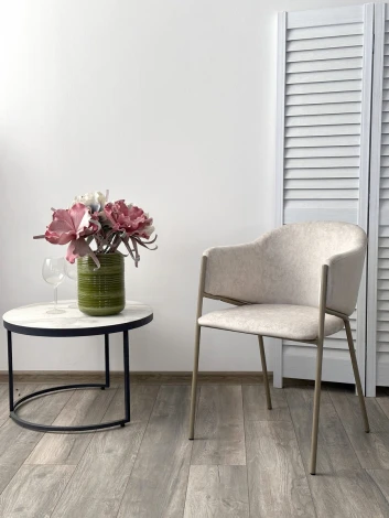 Стул ДИЛЛ, цвет RAIN 8 слоновая кость, велюр / шампань каркас М-City (арт.688М05849)