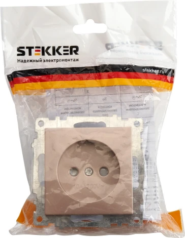 Розетка без заземления со шторками (шампань) Stekker Катрин 39595