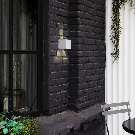 Архитектурная подсветка с переключателем цвета свечения Uniel ULU-S55B-2x3W/3000K+4000K+6000K IP65 WHITE