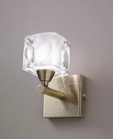 Бра Mantra Cuadrax 0992 (220V)