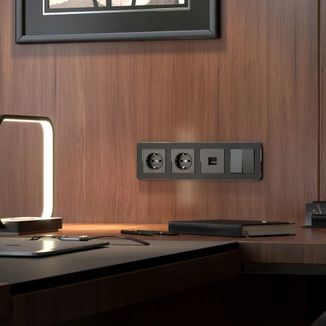 Рамка на 4 поста Platinum (черный алюминий) Werkel W0042608 (a059219)