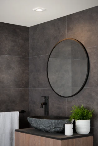 Встраиваемый точечный светильник Lucide Ziva 09924/01/31 (220V, IP44)