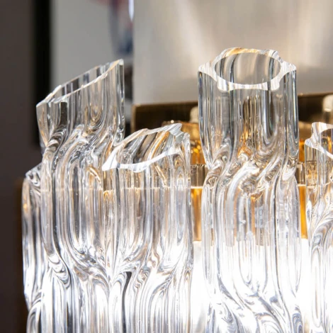 Настенный светильник Varese L34424.93 (220V)