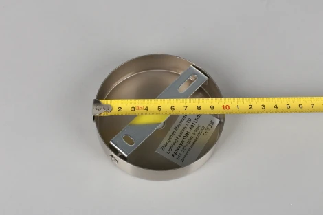 Потолочная люстра на штанге Omnilux Ales OML-69117-08 (220V)