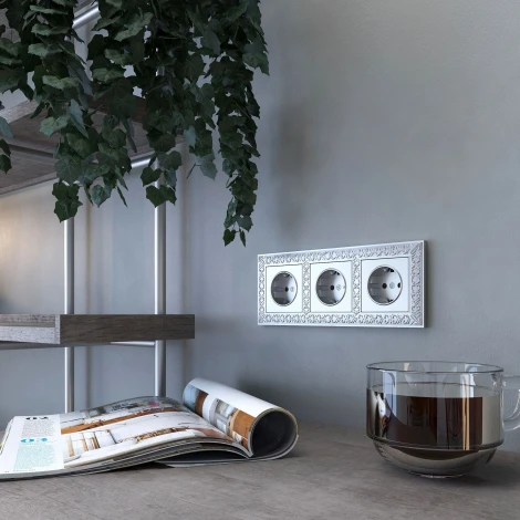 Рамка на 3 поста (матовый хром) Werkel WL07-Frame-03 (a046427)