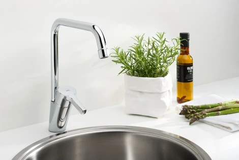 Смеситель Oras Saga Style 3933FH для кухонной мойки
