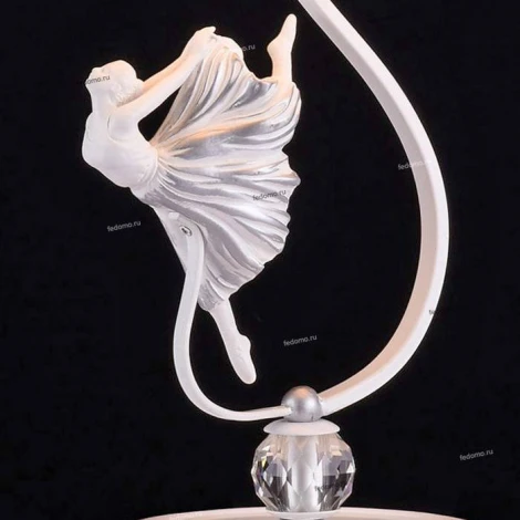 Интерьерная настольная лампа Maytoni Elina ARM222-11-N