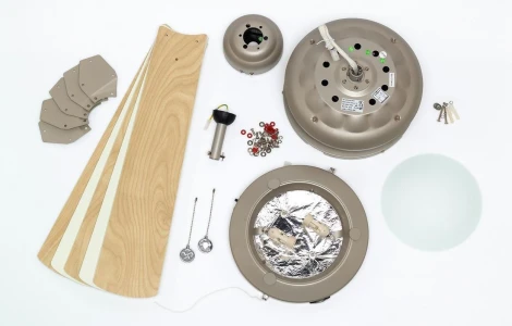 Потолочная люстра Westinghouse Comet 78182WES