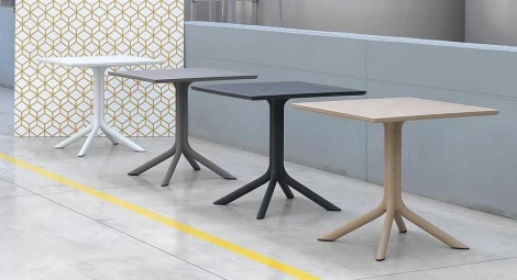 Стол квадратный Clip Lekko