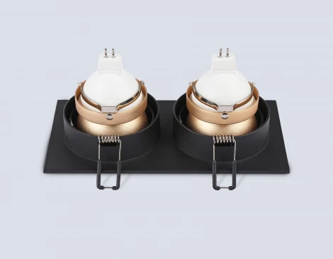 Встраиваемый точечный светильник Ambrella Techno Spot TN102833 (220V)