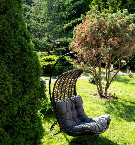 "Виши" подвесное кресло-кокон из искусственного ротанга, цвет коричневый с серо-коричневой подушкой 4SIS арт.УТ-00006750