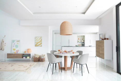 Обеденный стул La Forma (ex Julia Grup) Konna (Серый/ Пена,Пенополиуретан,Металл,Фанера,Сталь)